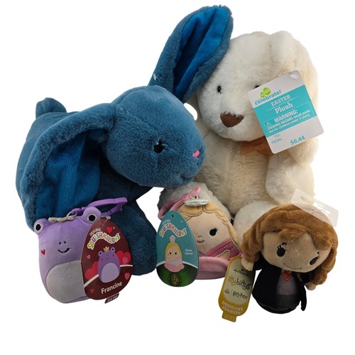 Assorted plush toy lot - assorted,